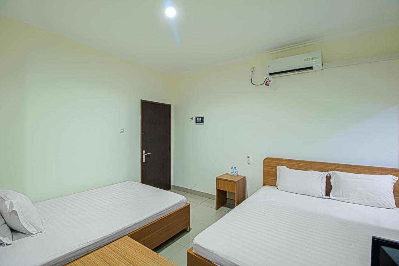 Mutiara Kostel Hotel Bintaro Exterior photo